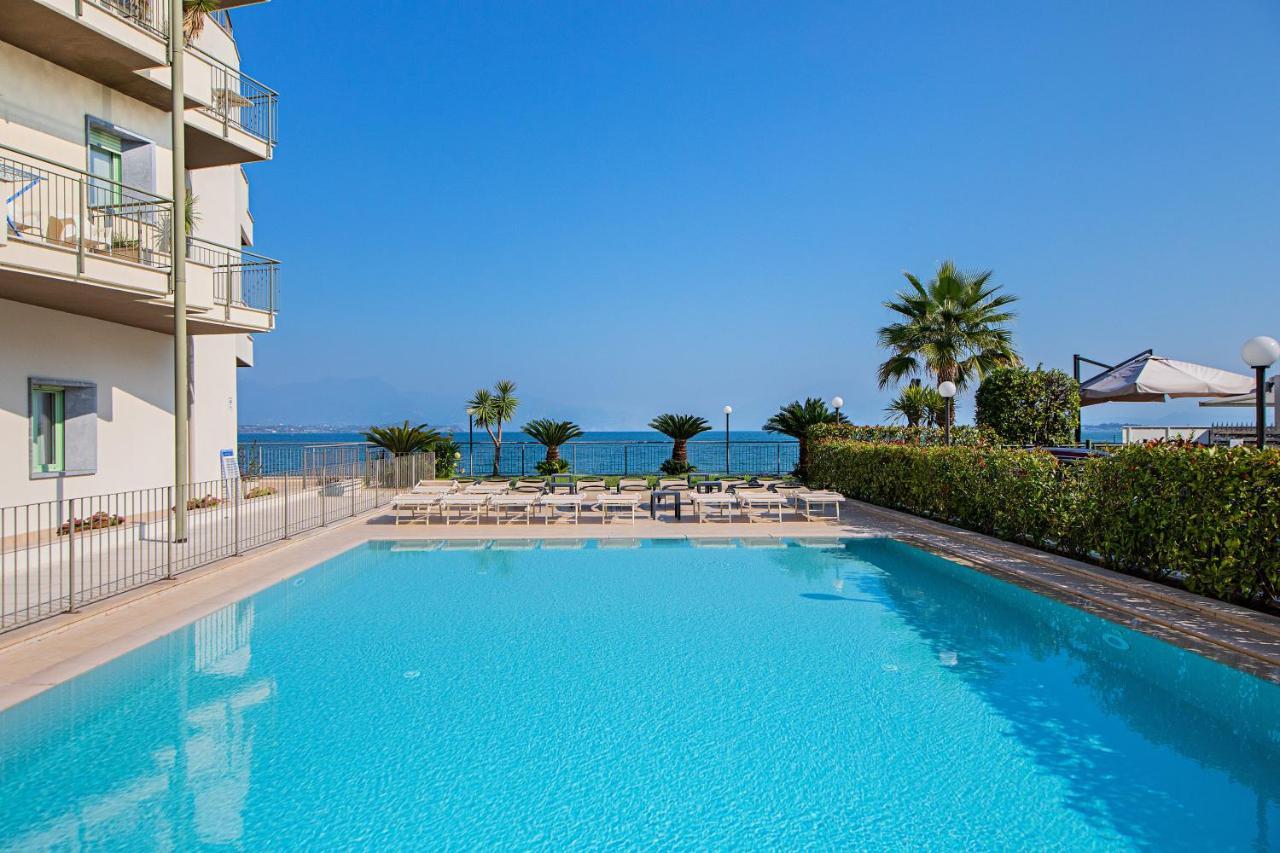 Residenza Miralago By Wonderful Italy Desenzano del Garda Dış mekan fotoğraf