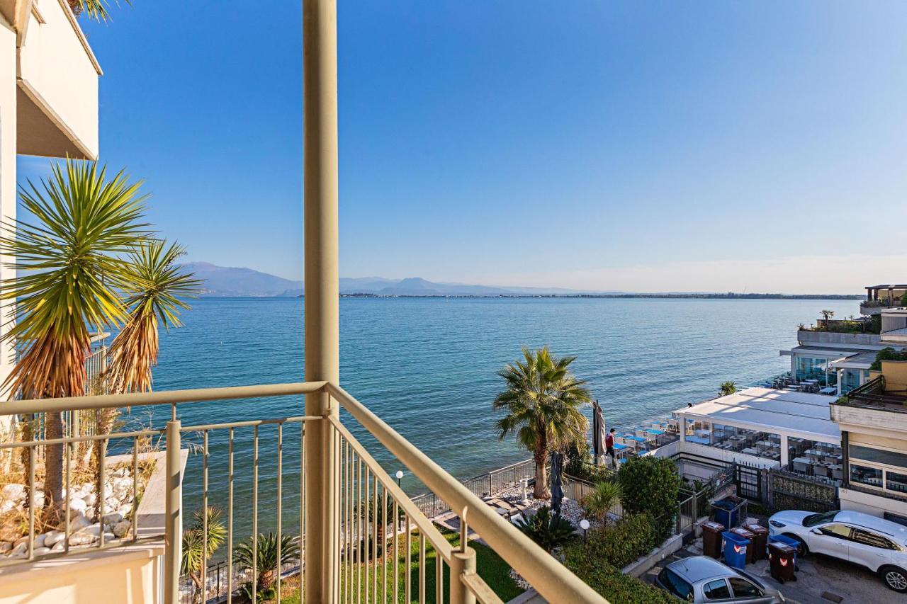 Residenza Miralago By Wonderful Italy Desenzano del Garda Dış mekan fotoğraf