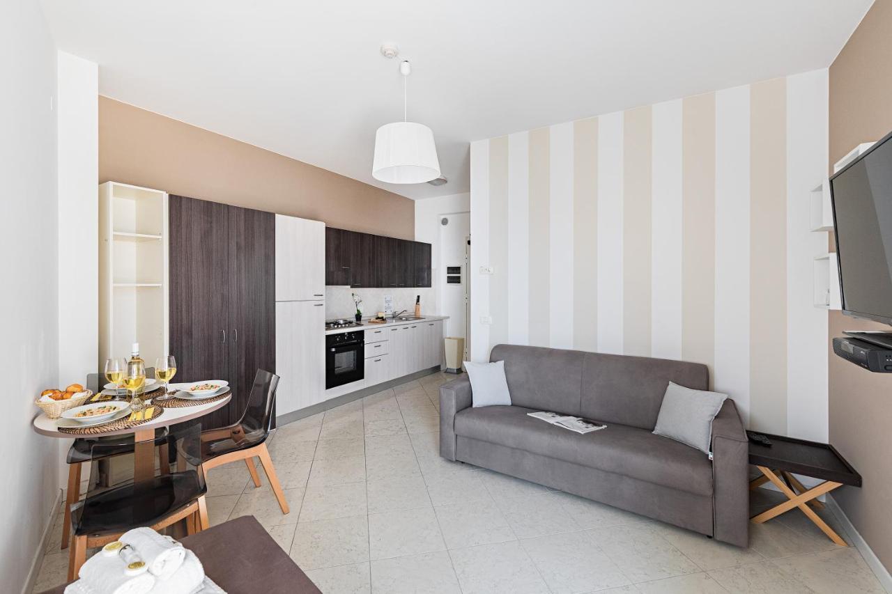 Residenza Miralago By Wonderful Italy Desenzano del Garda Dış mekan fotoğraf