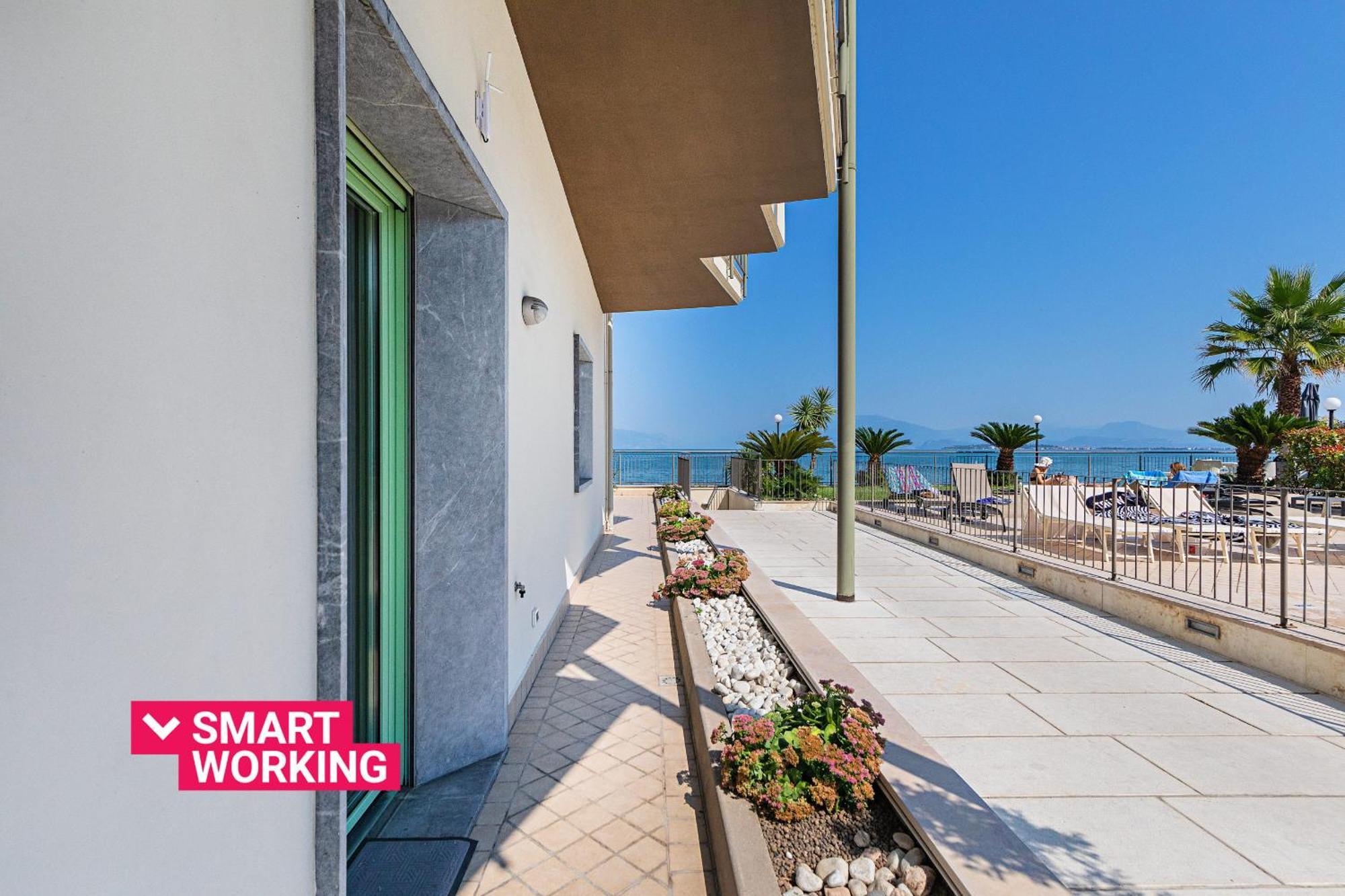 Residenza Miralago By Wonderful Italy Desenzano del Garda Dış mekan fotoğraf